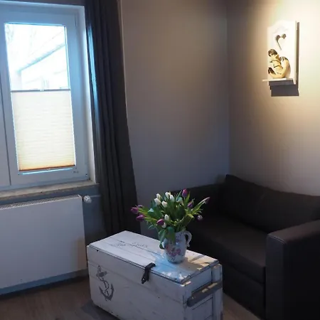 Vakantiehuis Bis-zum-hafen-600-meter-hygge-hus-mit-garten-und-grill Neue Tiefe Fehmarn